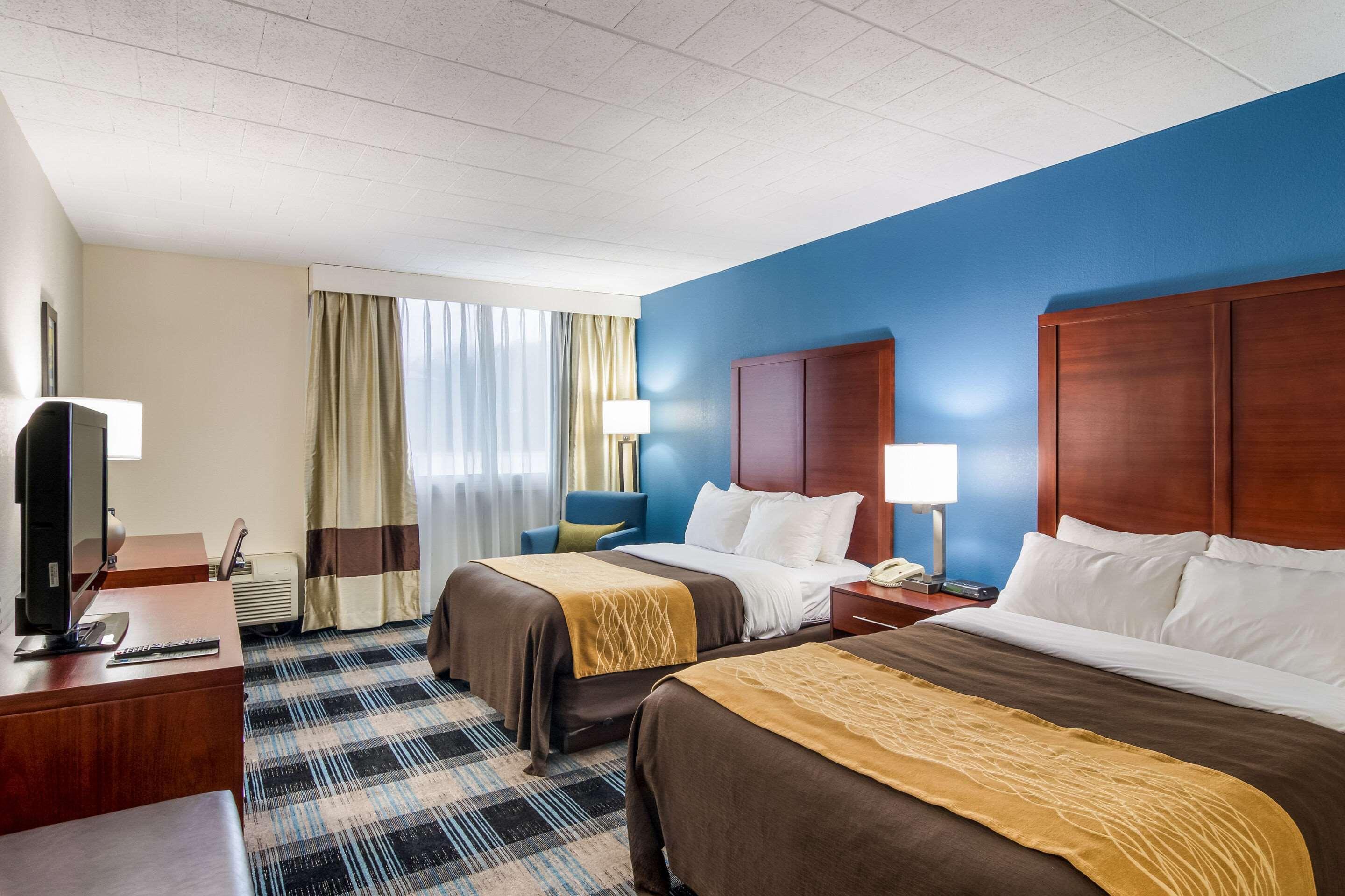 Mainstay Suites Verona Dış mekan fotoğraf