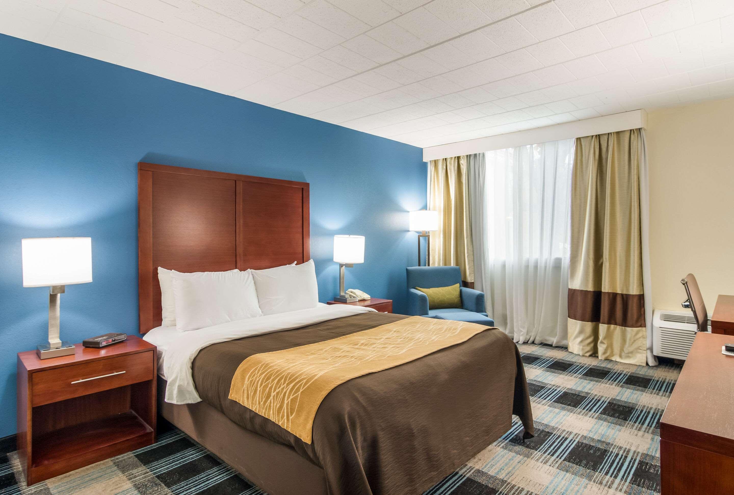 Mainstay Suites Verona Dış mekan fotoğraf