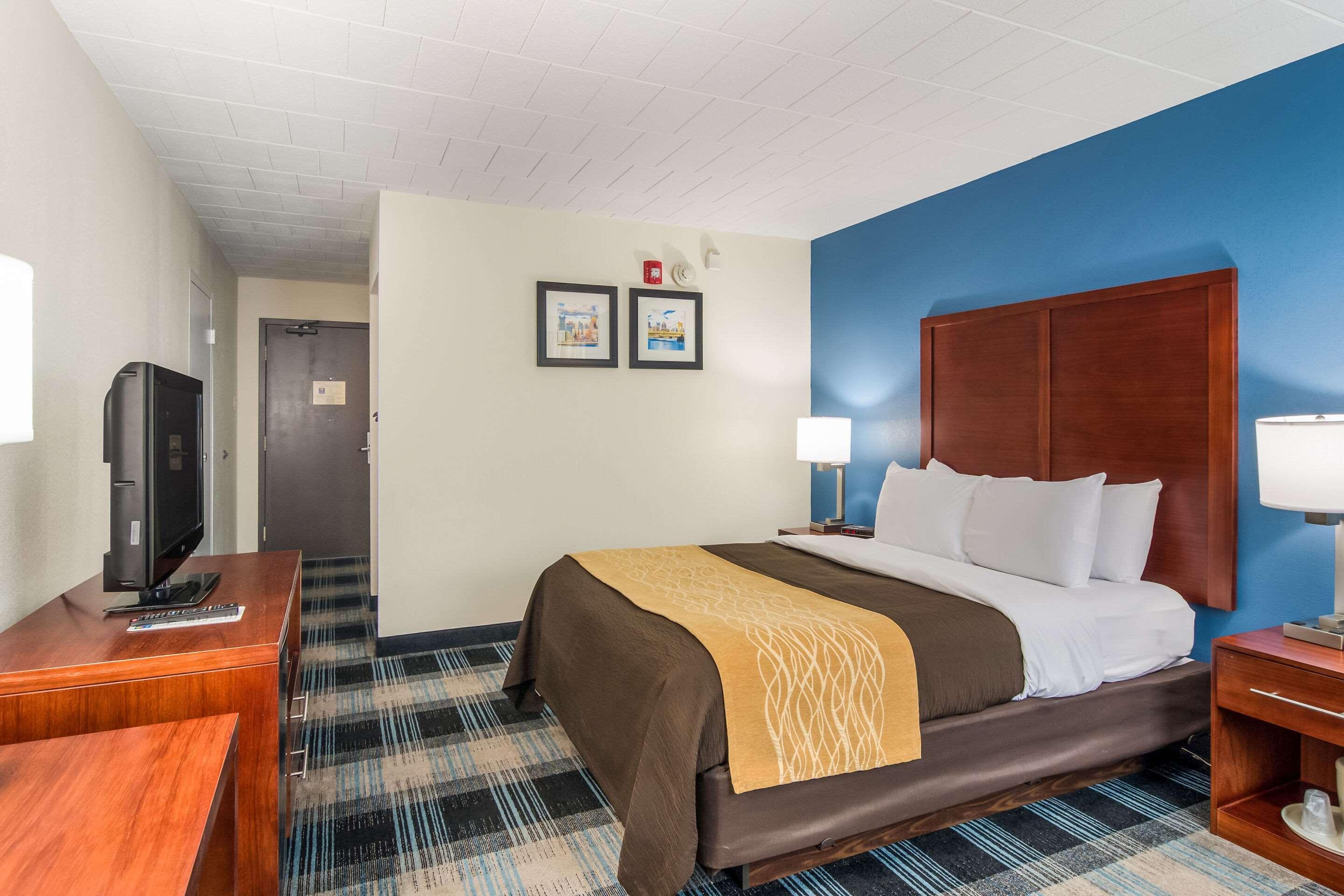 Mainstay Suites Verona Dış mekan fotoğraf