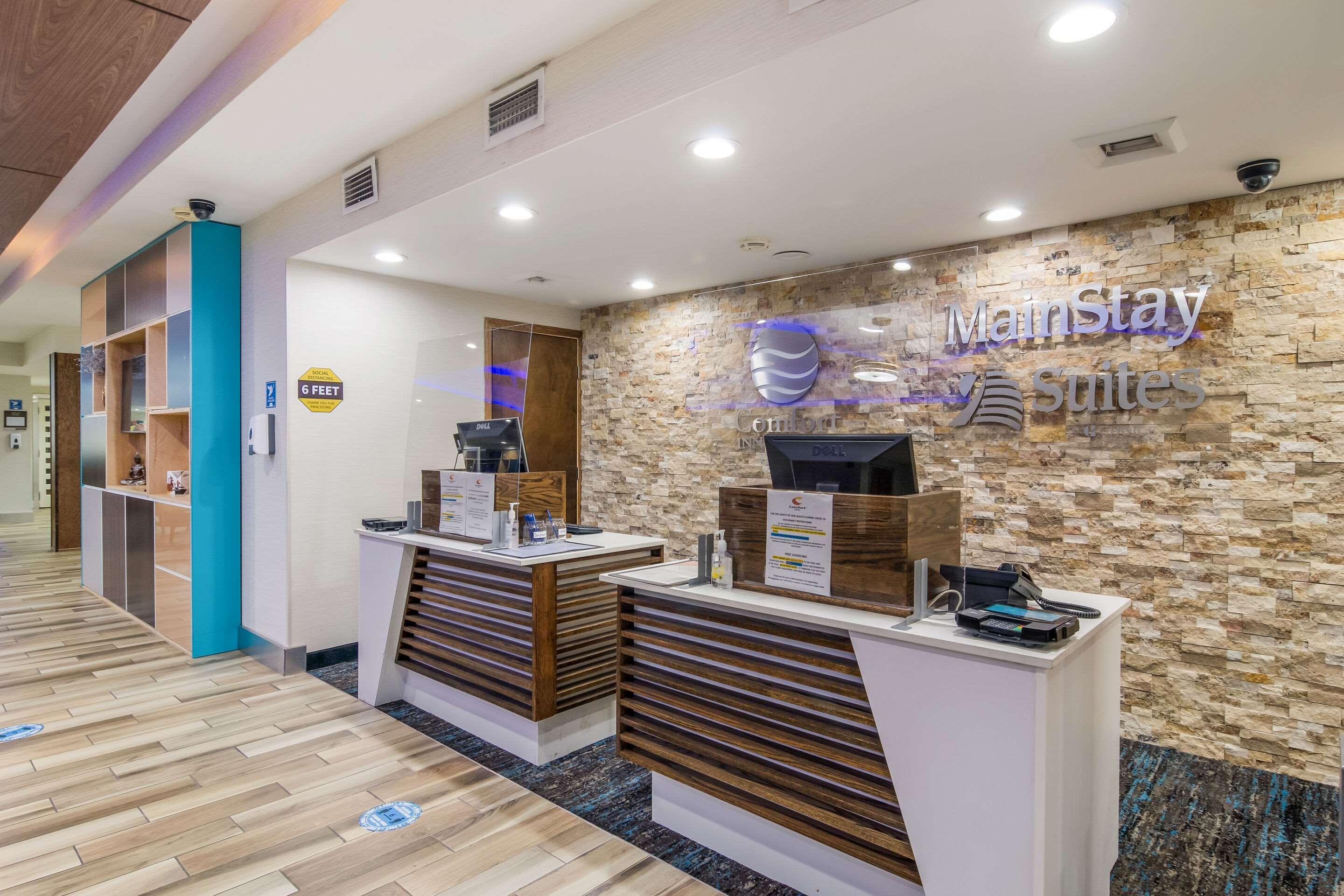 Mainstay Suites Verona Dış mekan fotoğraf