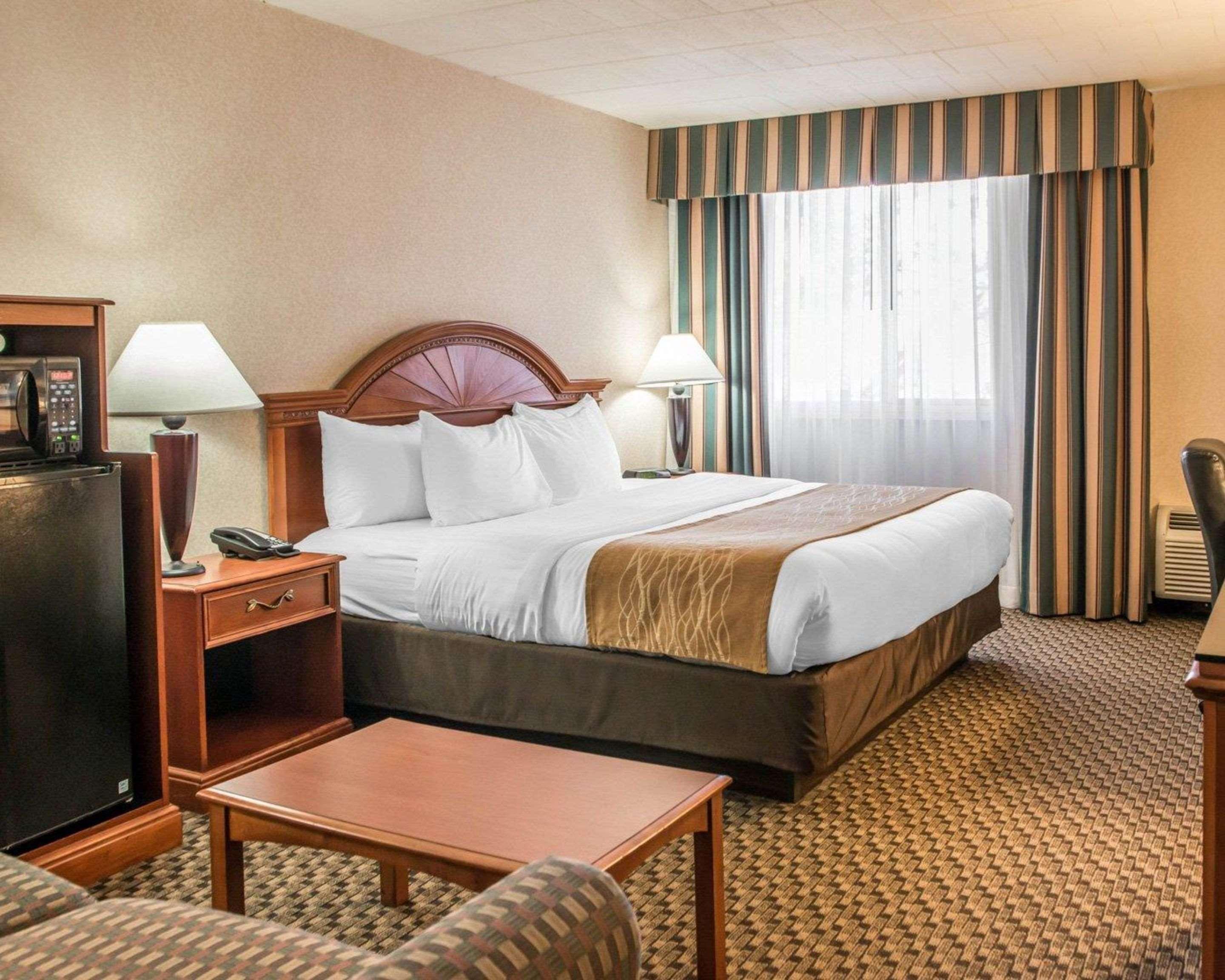 Mainstay Suites Verona Dış mekan fotoğraf
